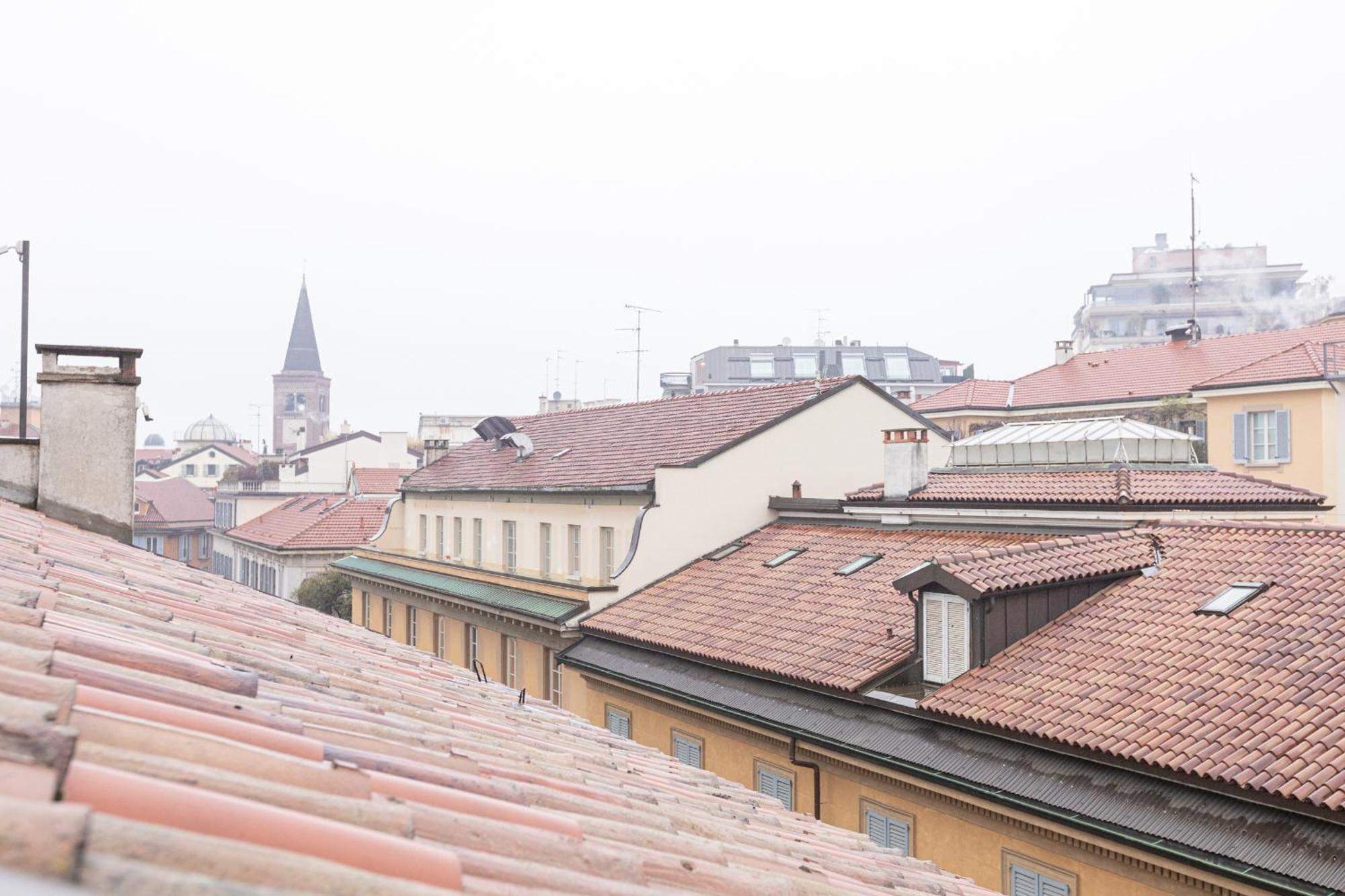 Monte Napoleone Split-Level Terrace Apartment - Top Collection Milano Esterno foto